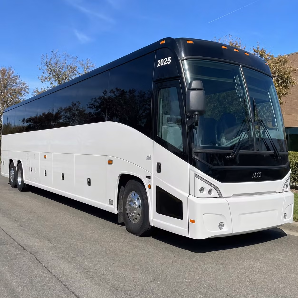 compare long distance transportation options in saginaw and beyond