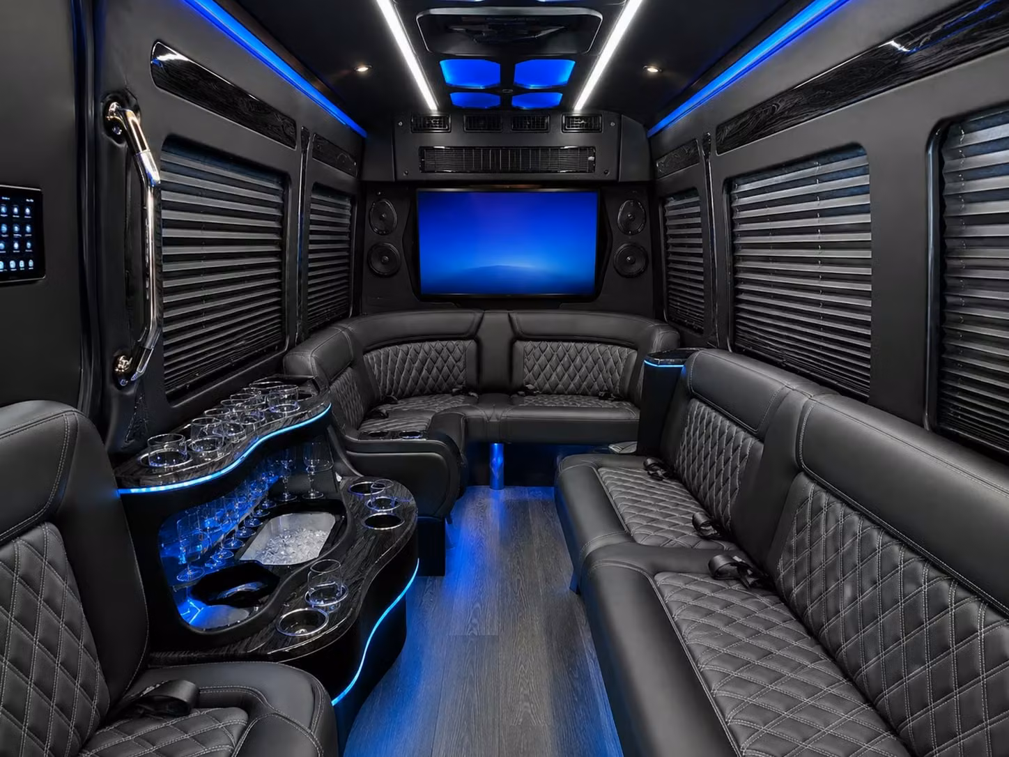 construction site shuttles and industrial transportation around saginaw