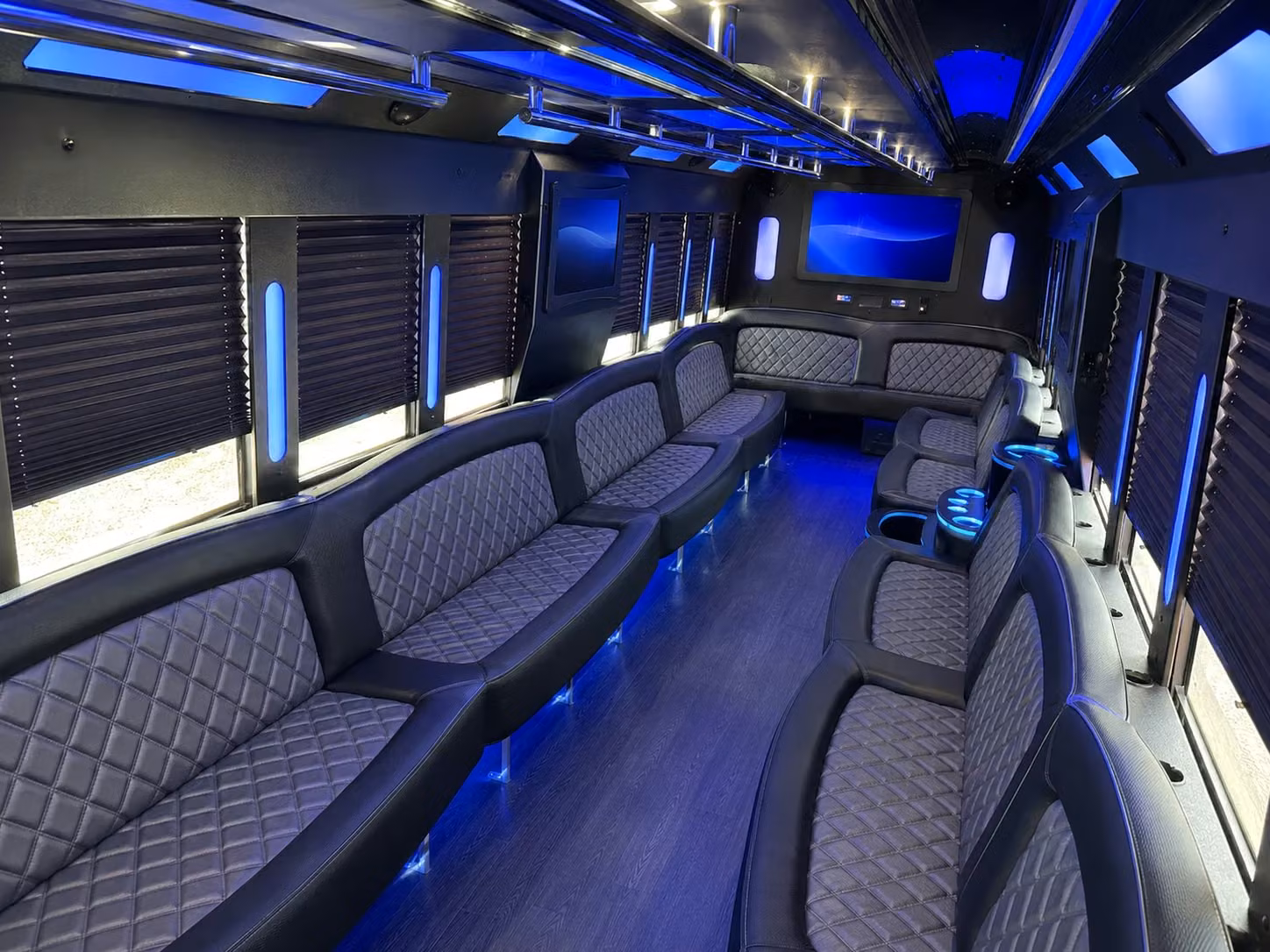 party buses in saginaw make prom night unforgettable before you even arrive