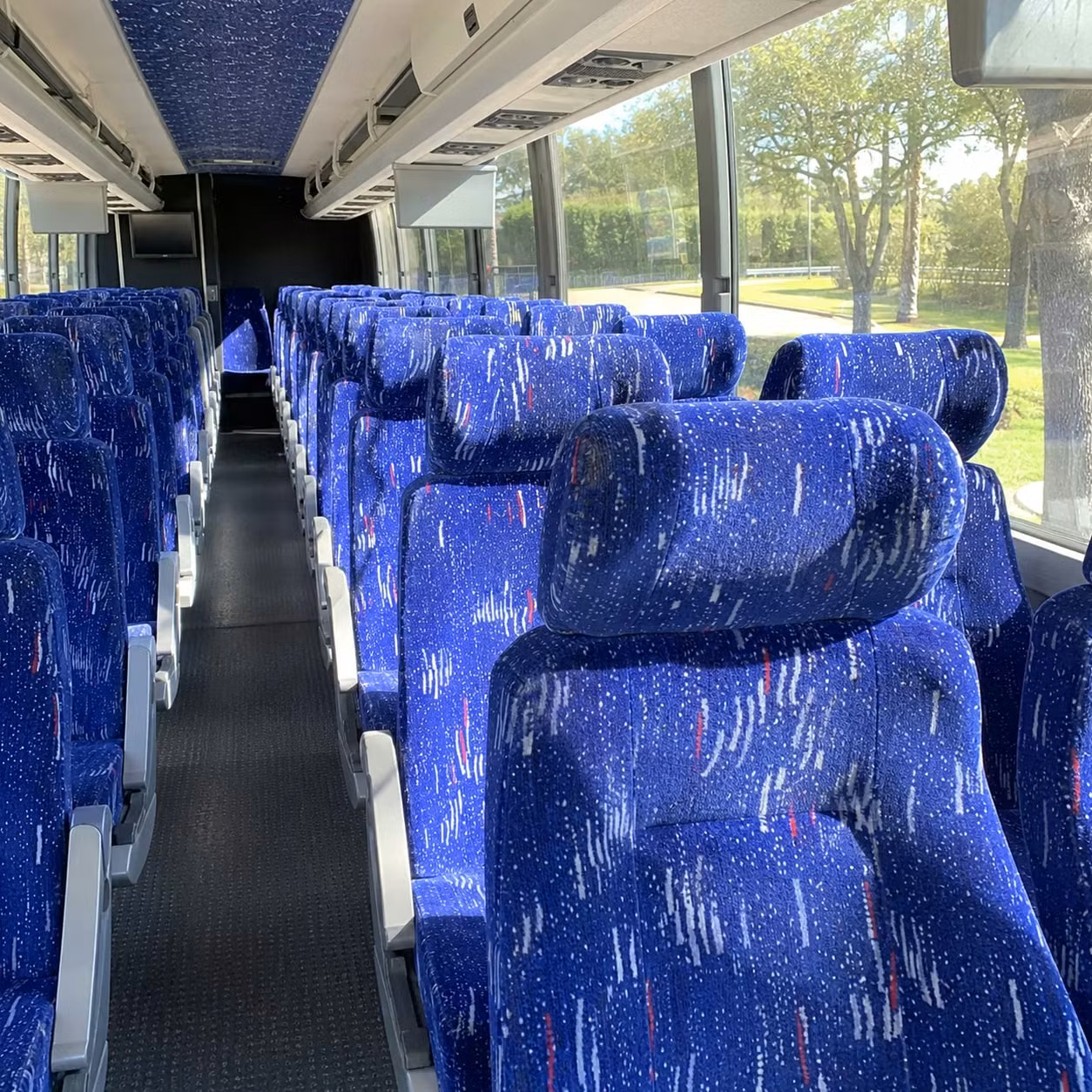 reliable charter bus transportation for saginaw s government agencies and municipal departments